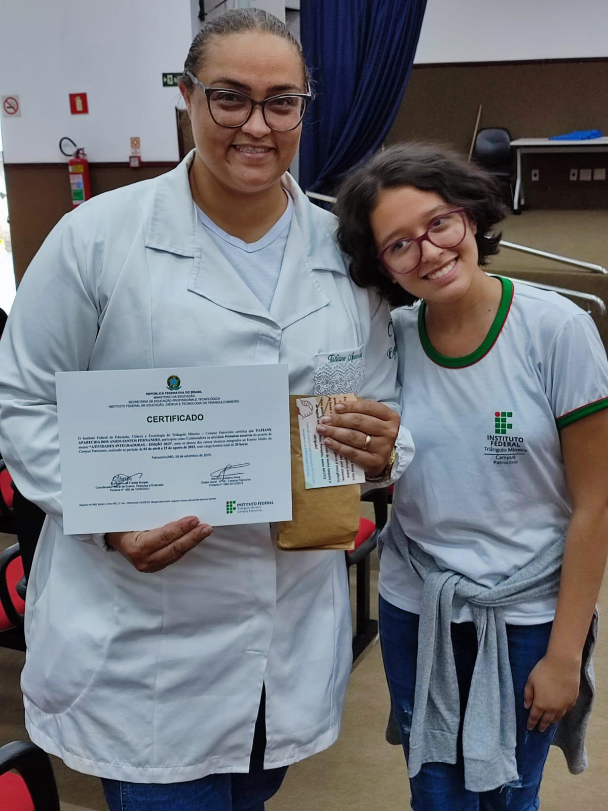 Enfermagem do Unicerp recebe certificado do IFTM pelos cursos